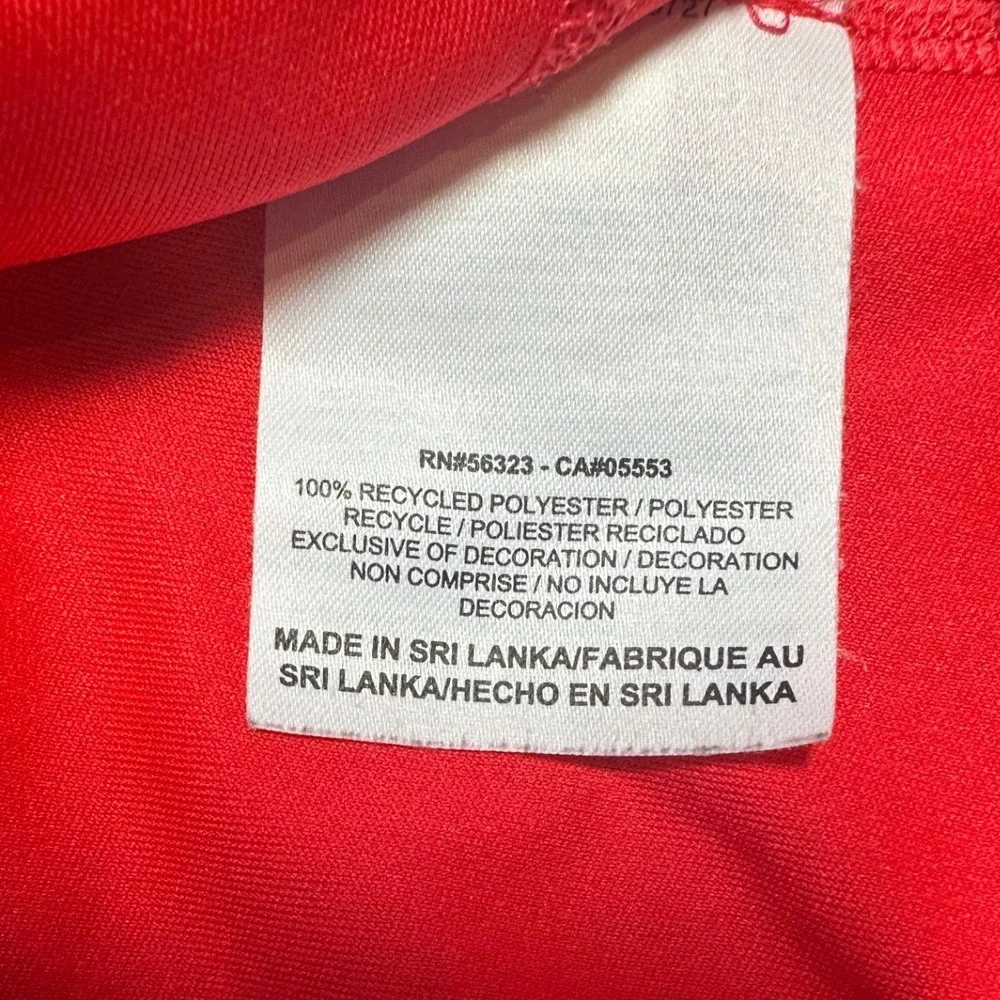 Nike Dri-FIT Running Shirt Womens Large Red V-Neck Graphic Tee Excellent